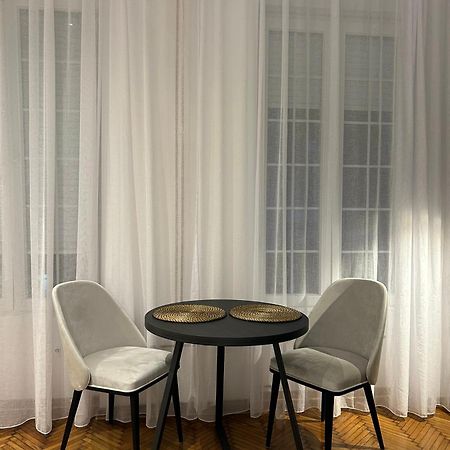 Kaluma2 Apartment Beograd Bagian luar foto